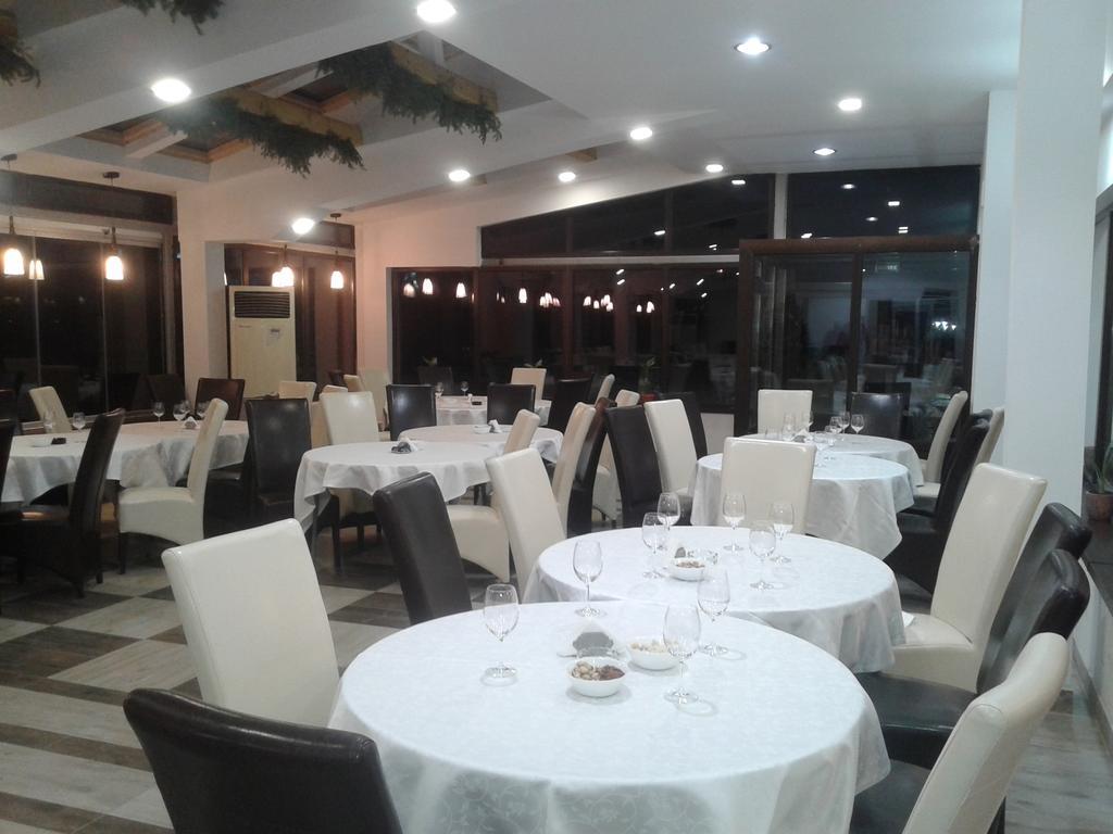 Hotel Zada Predeal Ngoại thất bức ảnh